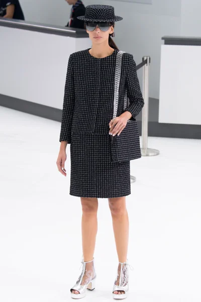 Look 37
